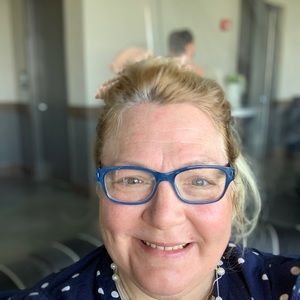 Meet your Posher, Carol ann